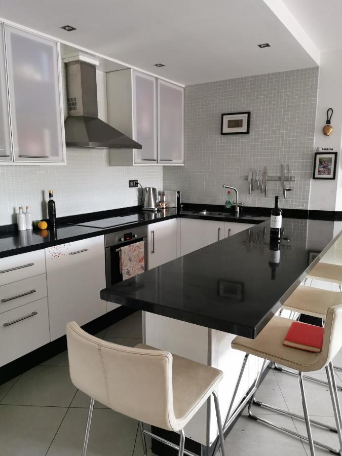 Modern Sea View Duplex With Parking Apartment เอลเมดาโน ภายนอก รูปภาพ